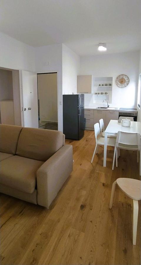 Appartamento Via Genova 31 Bari Esterno foto