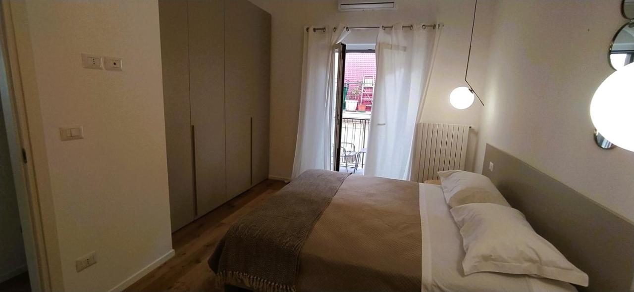 Appartamento Via Genova 31 Bari Esterno foto