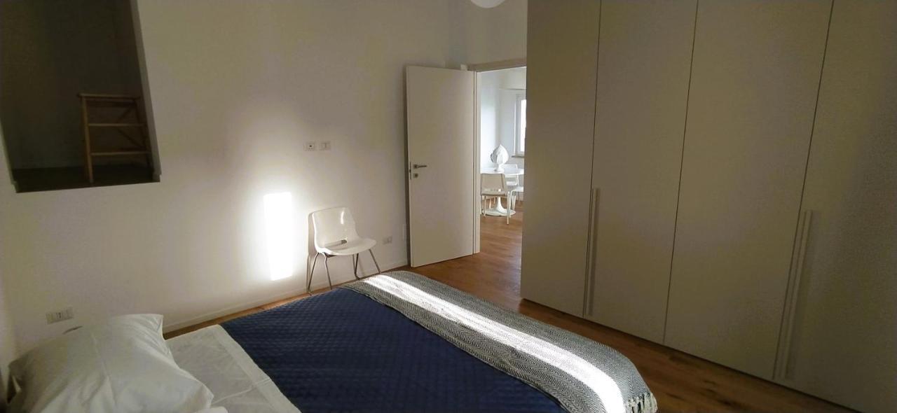 Appartamento Via Genova 31 Bari Esterno foto