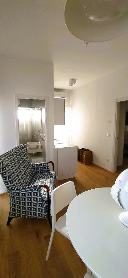 Appartamento Via Genova 31 Bari Esterno foto